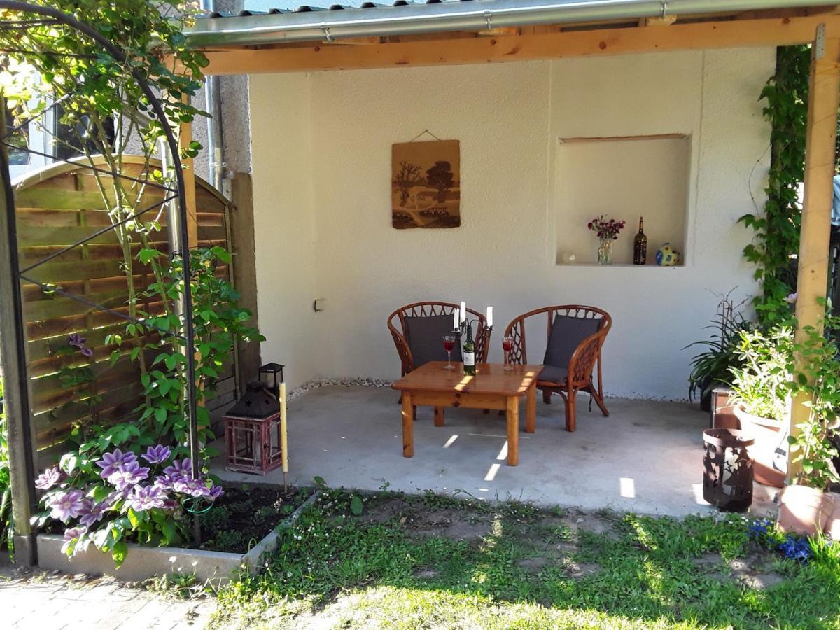Ferienwohnung Wolf Nietwerder Ngoại thất bức ảnh
